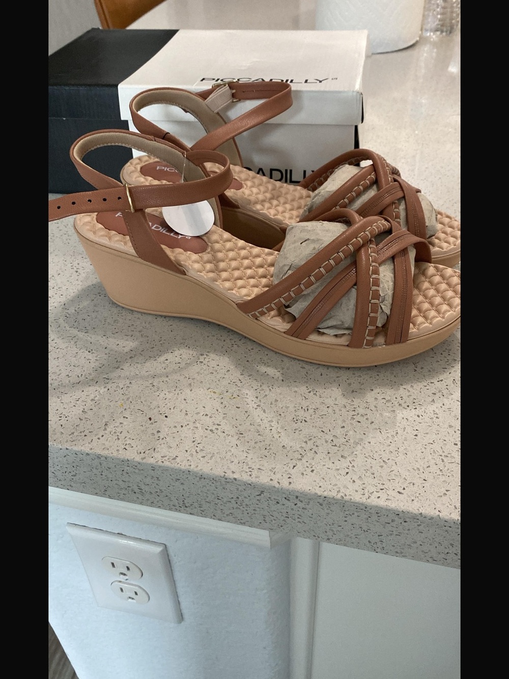 Picadilly Fashion Brown Tan Wedge Sandals
